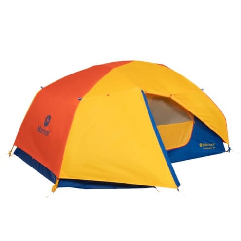 Marmot Limelight 2P kupoltält för 2 personer med en öppen dörr