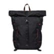Svart dagstursryggsäck från Sandqvist Forest Hike på 29 liter.