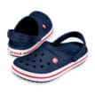 Bekväma tofflor från Crocs Crocband Clog i färgen navy