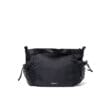 sandqvist Stevie bag i svart framifrån