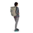 Osprey Metron Roll Top 22L ryggsäck (unisex) på en modell