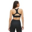 Den snygga Röhnisch Flattering Sportsbra (dam) bakifrån på en modell