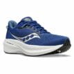 Saucony Triumph 21 (herr) med en ventilerande och stötdämpande sula snett framifrån