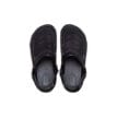 ett par svarta Crocs Yukon Vista II LR Clog (unisex)