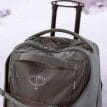 DETALJER PÅ EN Osprey Sojourn™ Wheeled Travel Pack 60L resväska (unisex)