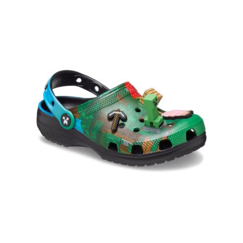Crocs Minecraft Classic Clog (barn) snett framifrån