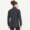 baksida av Craft Core Endur Hydro Jacket 2 träningsjacka (dam) på en modell