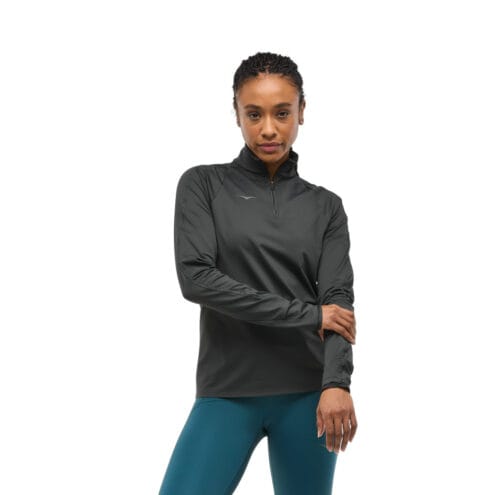 framsida av svart Hoka Glidetech Quarter Zip träningströja (dam)