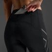 bakre ficka på 2XU Ignition Shield Compression Tights löpartights (dam)
