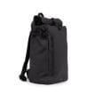 Sandqvist Stream Slim Rolltop L 26 L dagsryggsäck (unisex) snett från sidan